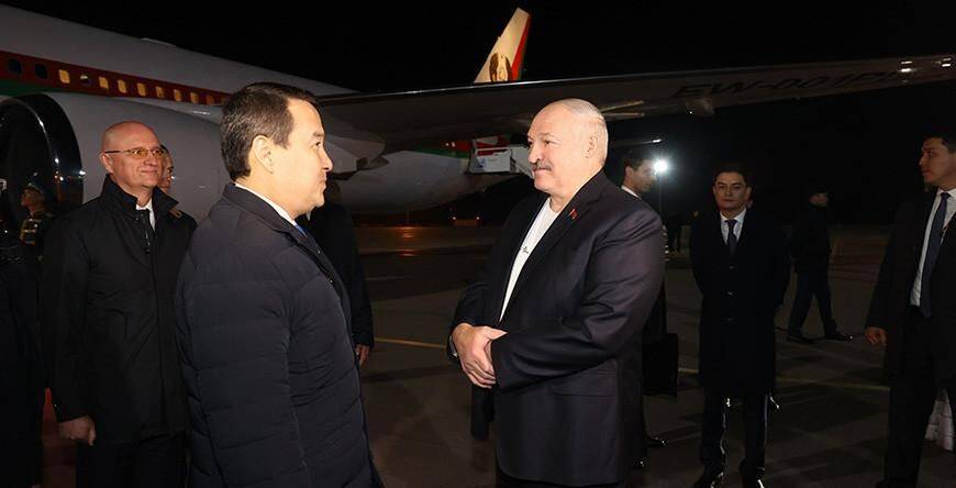 Александр Лукашенко прибыл в Астану для участия в крупном азиатском форуме и саммите СНГ. Чем это важно для Беларуси?