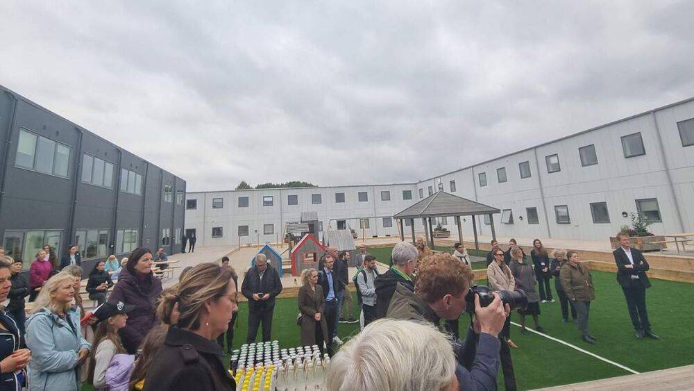 В Дании открыли новый модульный квартал для украинцев: как выглядят дома изнутри