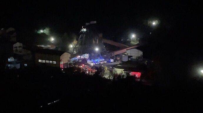Взрыв на шахте в Турции: количество жертв возросло до 25 человек