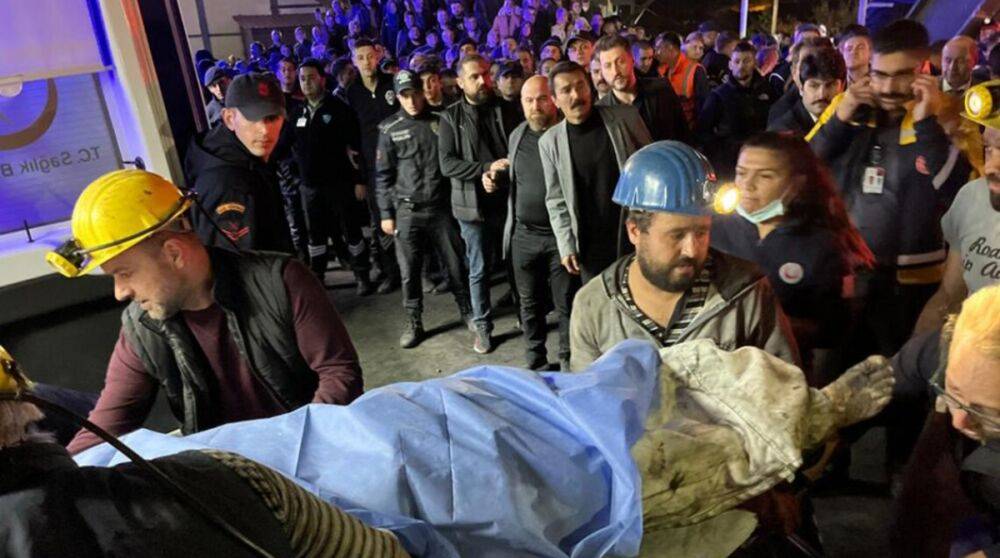 Взрыв на шахте в Турции: число жертв выросло до 40