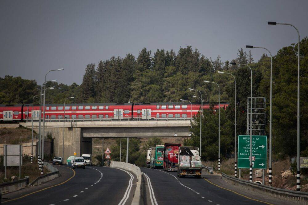 Жителям севера Израиля опять отрежут железную дорогу