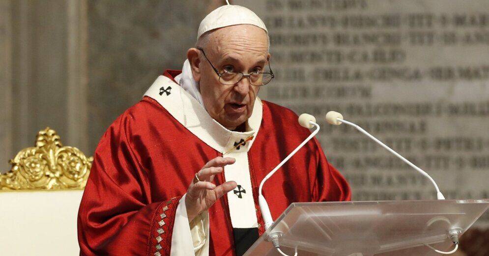 Папа римский призвал Путина и Зеленского к миру