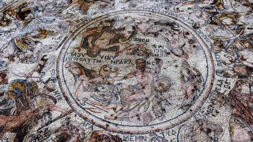 Стародавню мозаїку зі сценами Троянської війни виявили у Сирії (відео)
