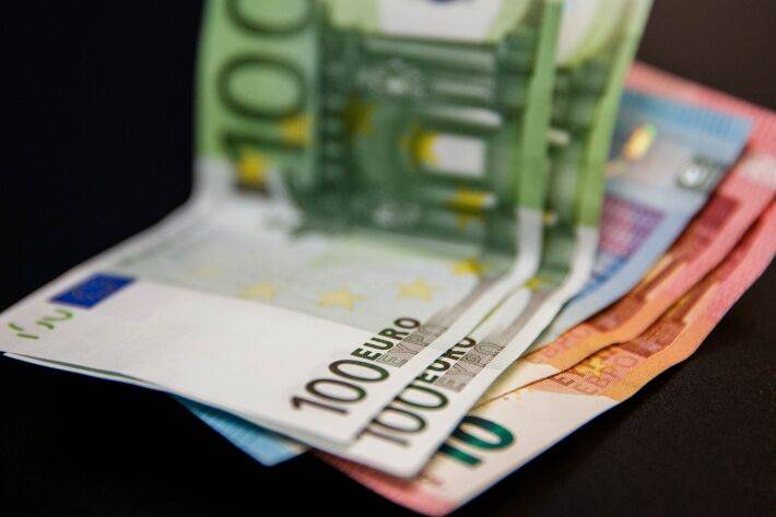 ЦБ Литвы: в этом году обналичено на 15% наличных денег больше