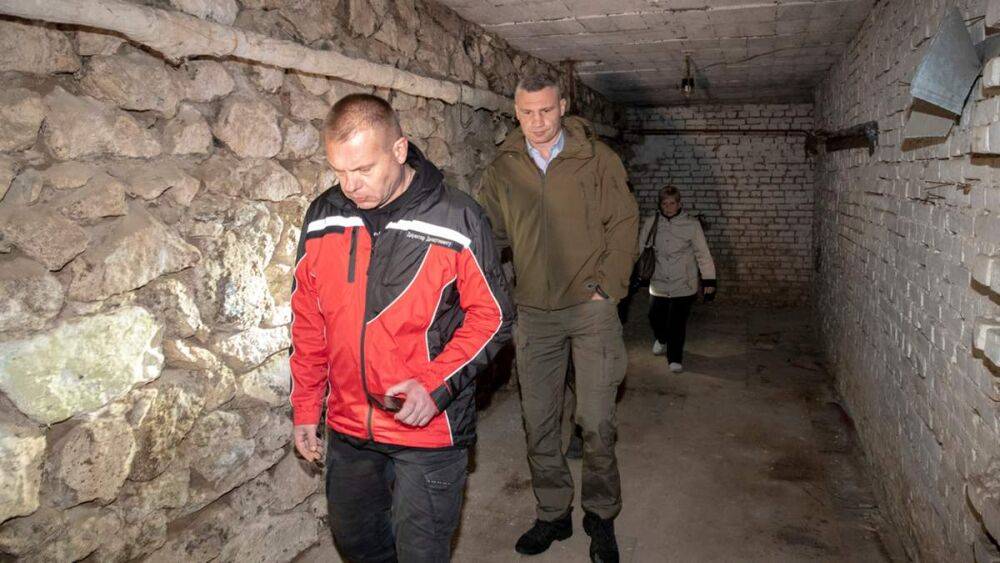 Киевские чиновники, которые до сих пор не обустроили укрытие, будут нести ответственность, – Кличко