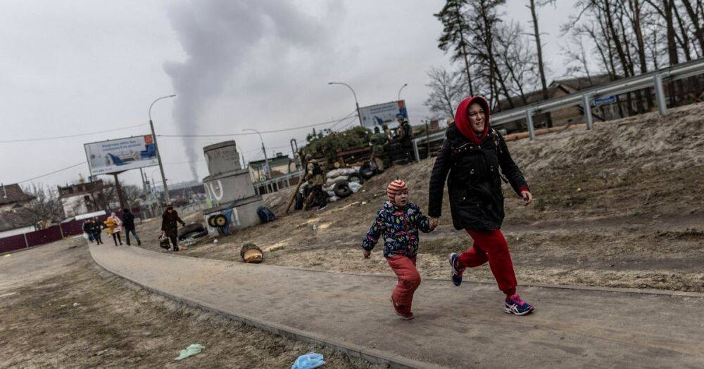 Силой и обманом: появились новые свидетельства о депортации украинских детей в РФ, — NYT