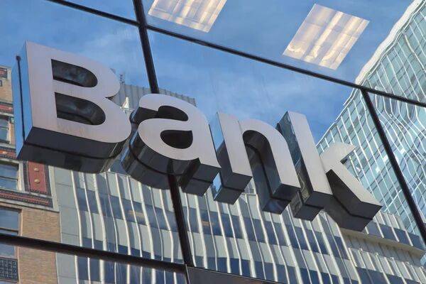 Нацбанк лишил российских акционеров права голоса в трех украинских банках
