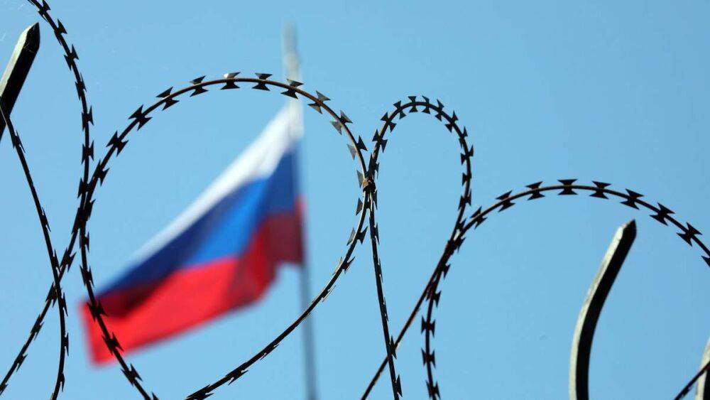 Новые ограничения для России от FATF: к чему еще призывает Украина