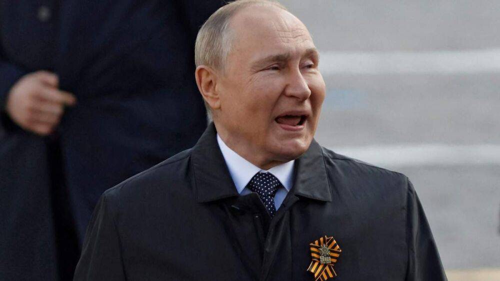 Российские элиты уже думают, как им жить без Путина, – Economist