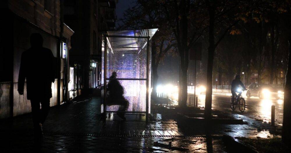 В Киеве без света остались около миллиона бытовых потребителей, — ДТЭК (фото)