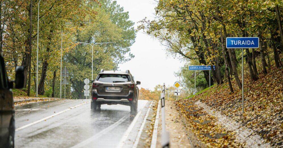 Осенние погодные условия могут затруднить движение, предупреждает Latvijas valsts ceļi