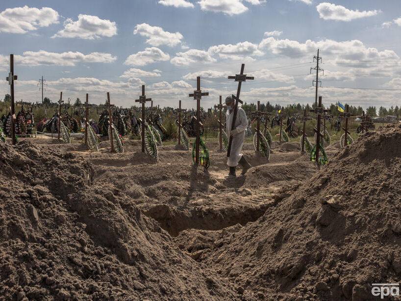 "Убить всех". Насилие и убийство мирных жителей армией РФ было стратегически продуманным – Associated Press