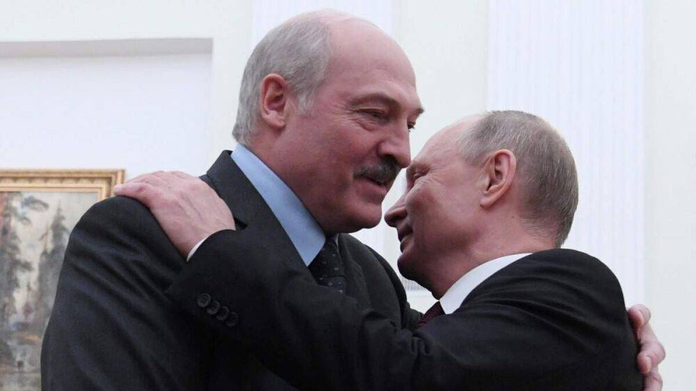 Лукашенко заявил, что Беларусь "участвует" в войне против Украины, но "никого не убивает"
