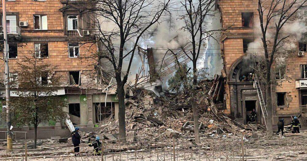 Разрушены жилые многоэтажки: оккупанты дронами атаковали Харьков и обстреляли Запорожье (видео)