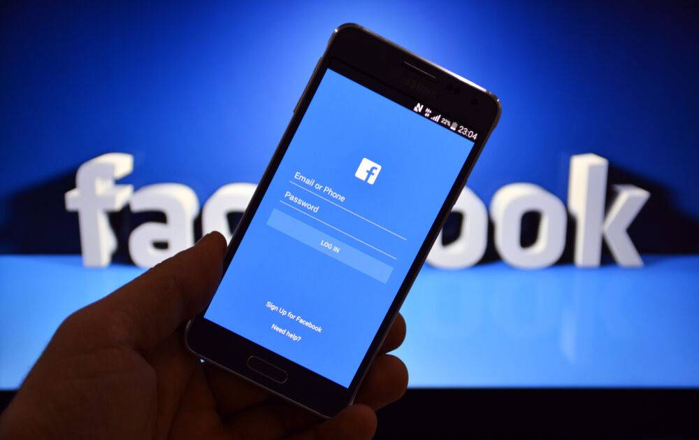 В соцсети Facebook поменяются настройки ленты новостей