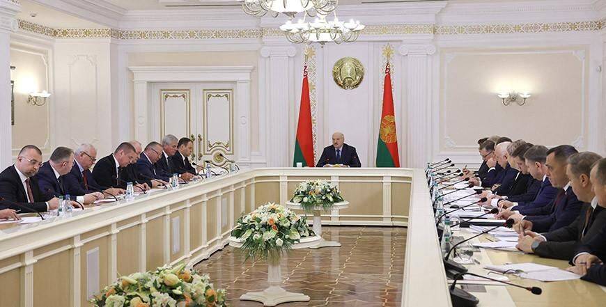 Тема недели: Александр Лукашенко ожидает от правительства и Нацбанка действенных предложений по сдерживанию роста цен