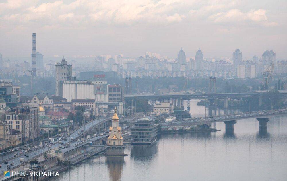 Жителі Києва та області сьогодні знову можуть чути вибухи: у чому причина