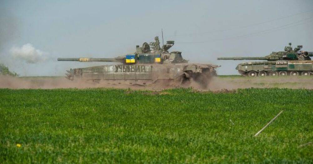 Украинцы продолжают наступление на востоке и юге, россияне атакуют возле Бахмута, — ISW (МАПА)