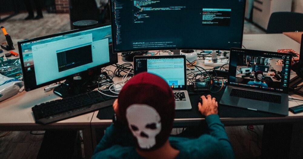 Русские хакеры продолжают атаковать важные сайты и информсистемы Украины