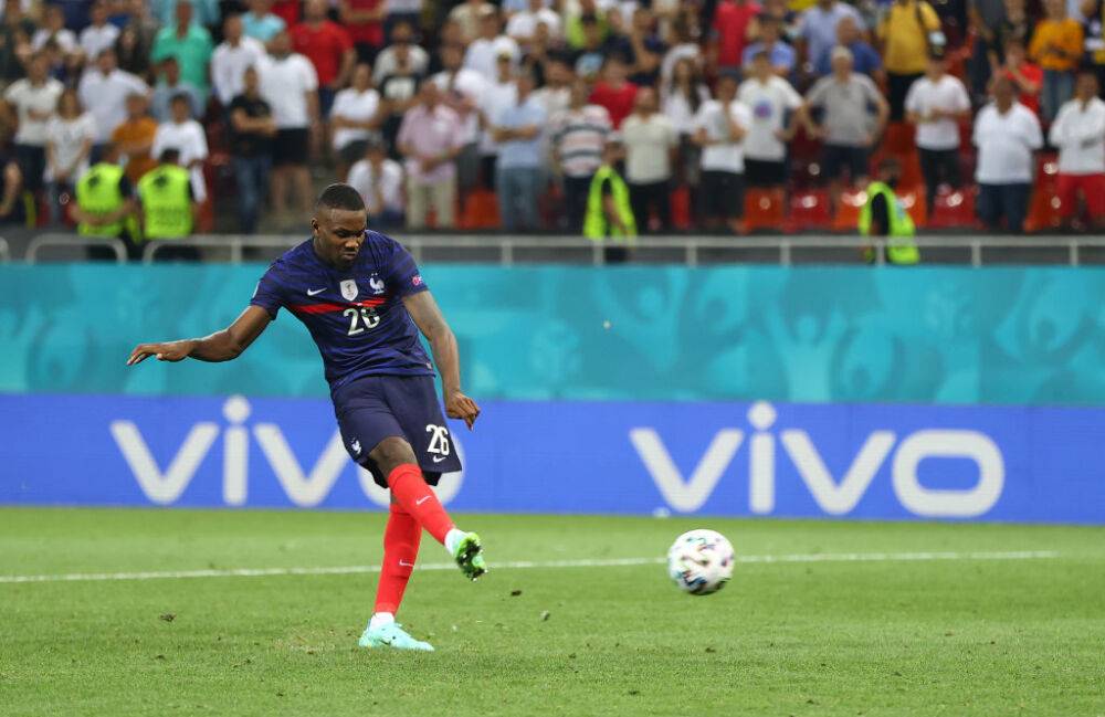 Нападающий Тюрам стал последним 26-м игроком сборной Франции в заявке на ЧМ-2022