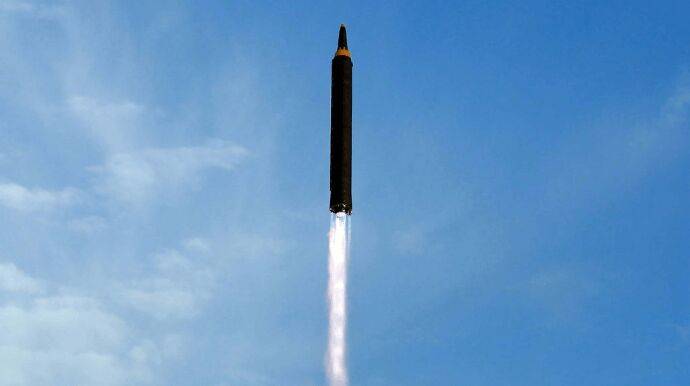 Северная Корея снова запустила баллистическую ракету – СМИ