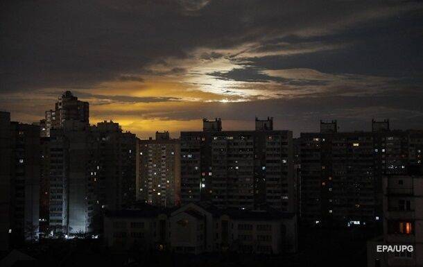 В Киеве введены экстренные отключения света - ДТЭК