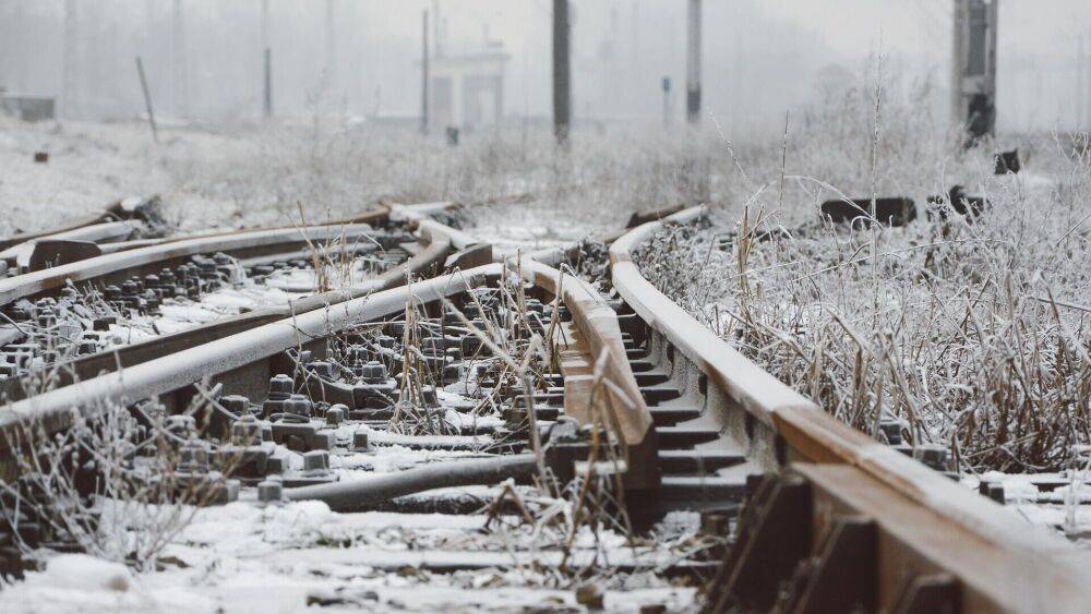 Из-за аварии остановлено движение поездов по ветке Вильнюс-Клайпеда и Вильнюс-Каунас