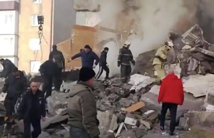 Число погибших при взрыве в доме на Сахалине возросло до девяти человек