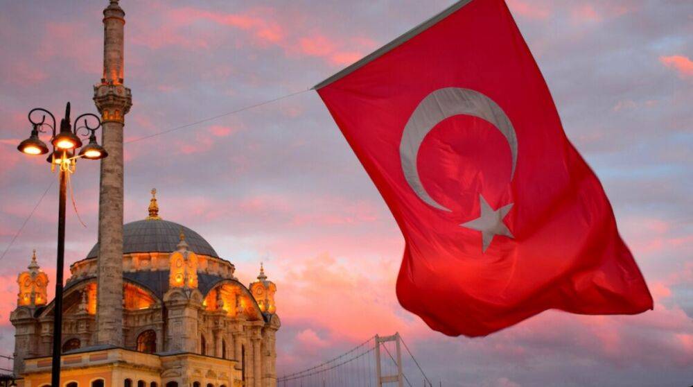 Турция продолжит экспорт украинского зерна после выхода рф из соглашения