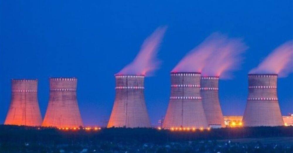 Все АЭС остановились: атомная энергетика стала главной целью российских ракет