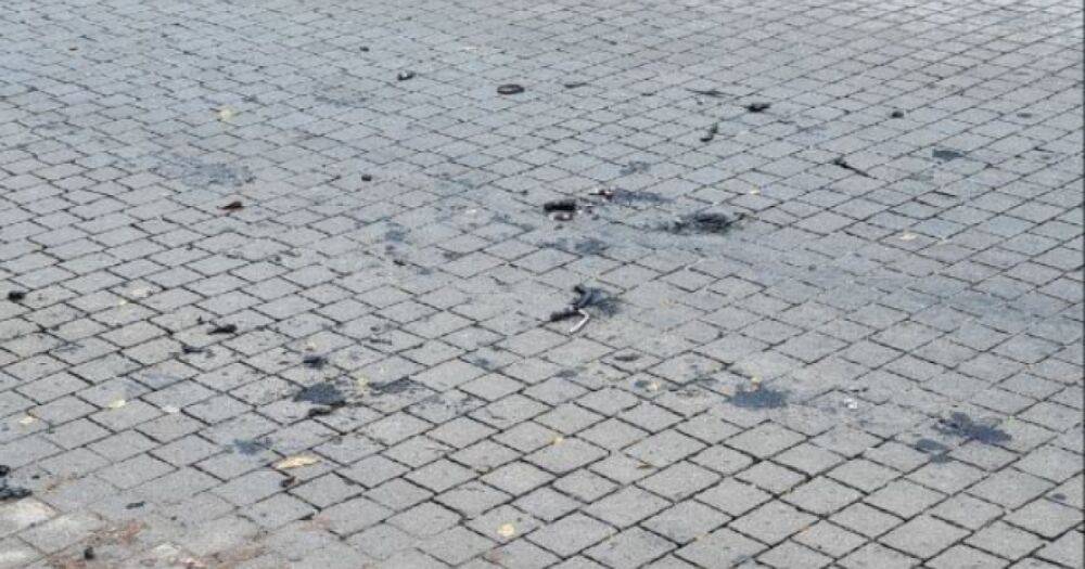 В Мариуполе взорвали авто "чиновника"-оккупанта: один погибший, двое раненых (ФОТО)