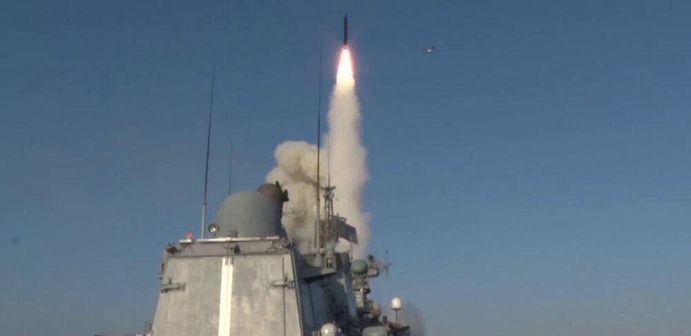 ОК «Південь» попереджає: ворог вивів у Чорне море ракетоносій, може бути ракетний удар
