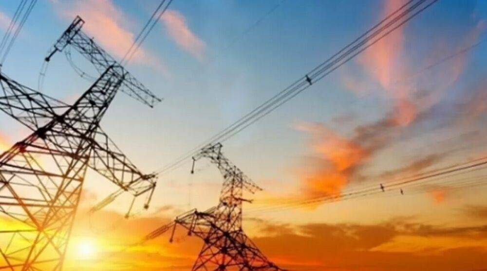 На случай новых блэкаутов: Украина провела тестовый импорт электроэнергии из Румынии