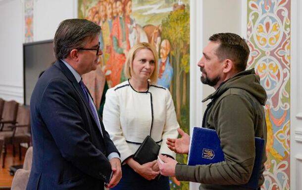 В Украину прибыл координатор Госдепа по санкциям