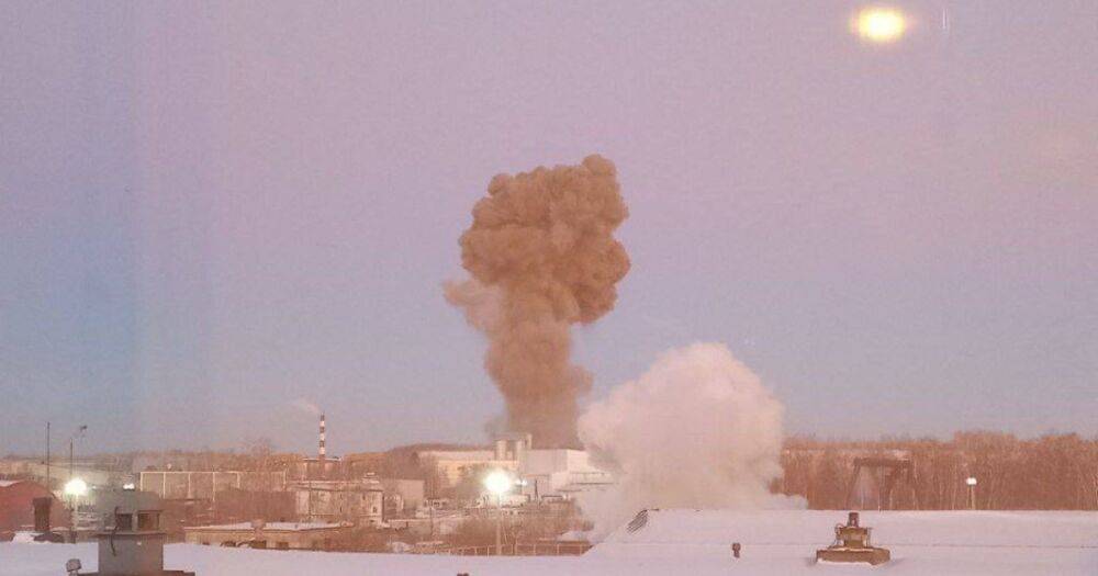 В российском Челябинске — взрывы: очевидцы публикуют фото и видео