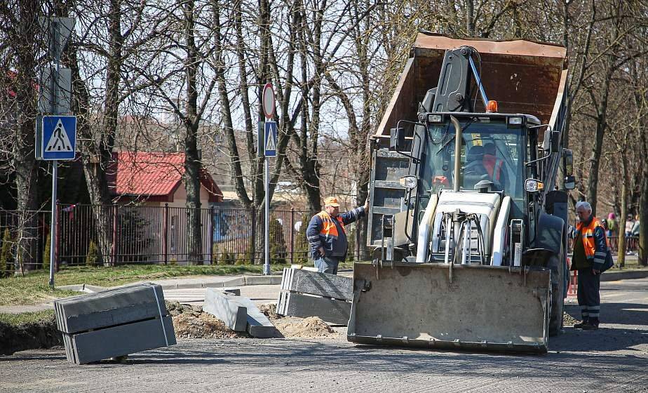 Порядка 130 километров местных автомобильных дорог планируют отремонтировать в Гродненской области в следующем году