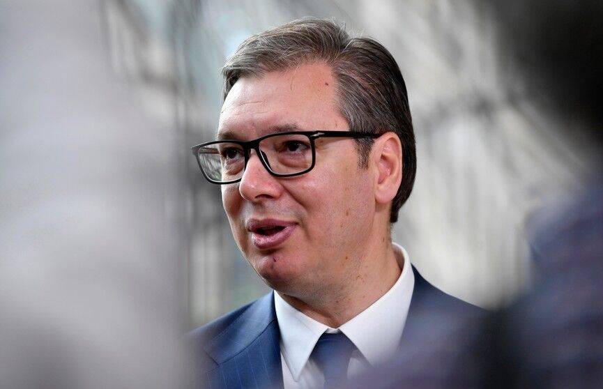 Президент Сербии заявил, что правительство страны может в будущем выкупить российскую долю НИС