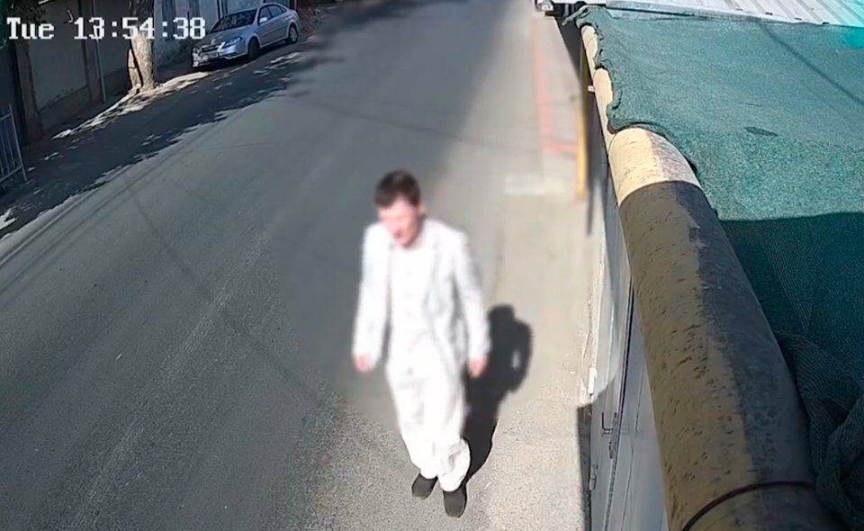 Мужчина, совершивший серию краж в частных домах Ташкента, рассказал, как он выбирал места для совершения преступлений. Видео