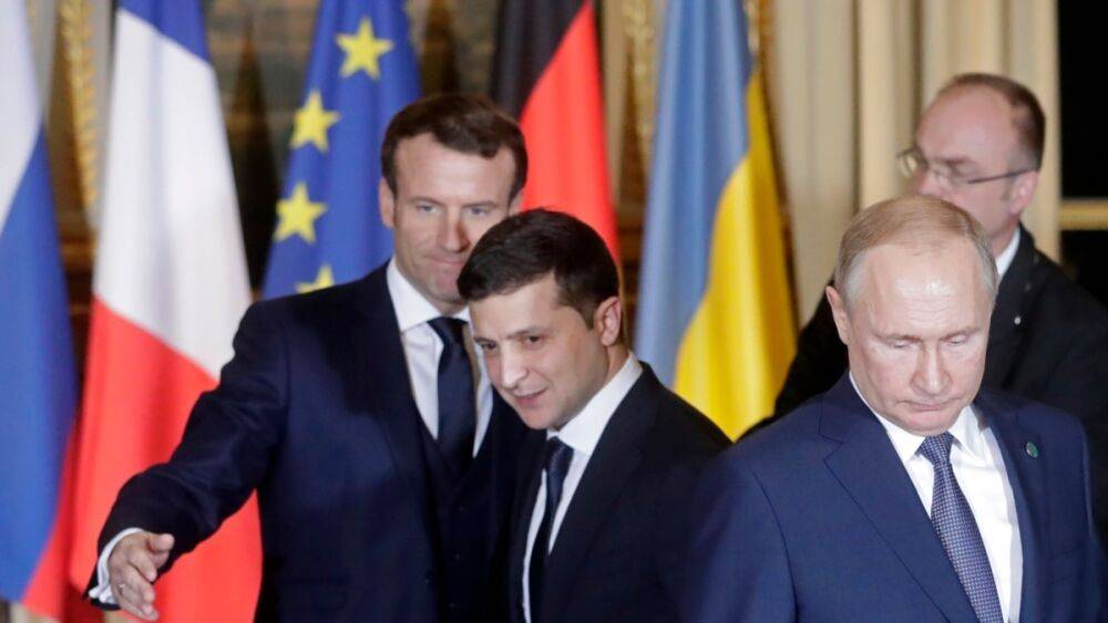 Макрон призвал Киев и Москву не ставить радикальных условий для переговоров