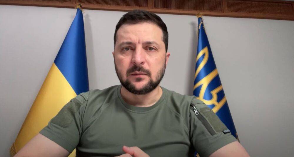 "Мы не сдаем там ни одного сантиметра нашей земли", - важное обращение президента Украины Зеленского к народу