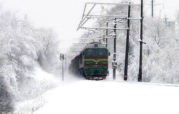 Из-за снегопада белорус ехал на поезде из Витебска до Минска почти девять часов