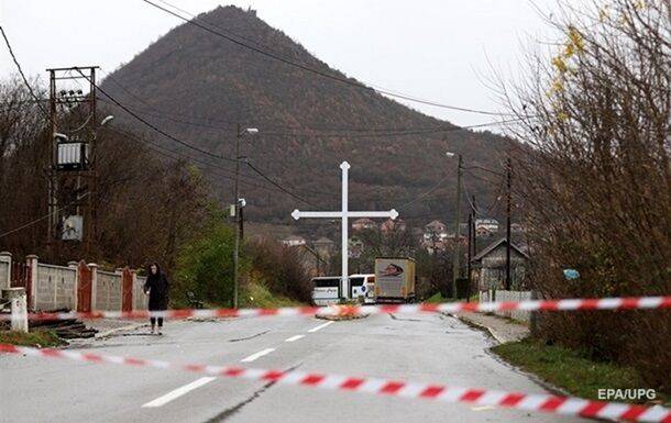 Косово не обеспечивает безопасность сербов - минобороны Сербии