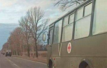 В Гомельской области впервые заметили крупную колонну медицинской техники армии РФ