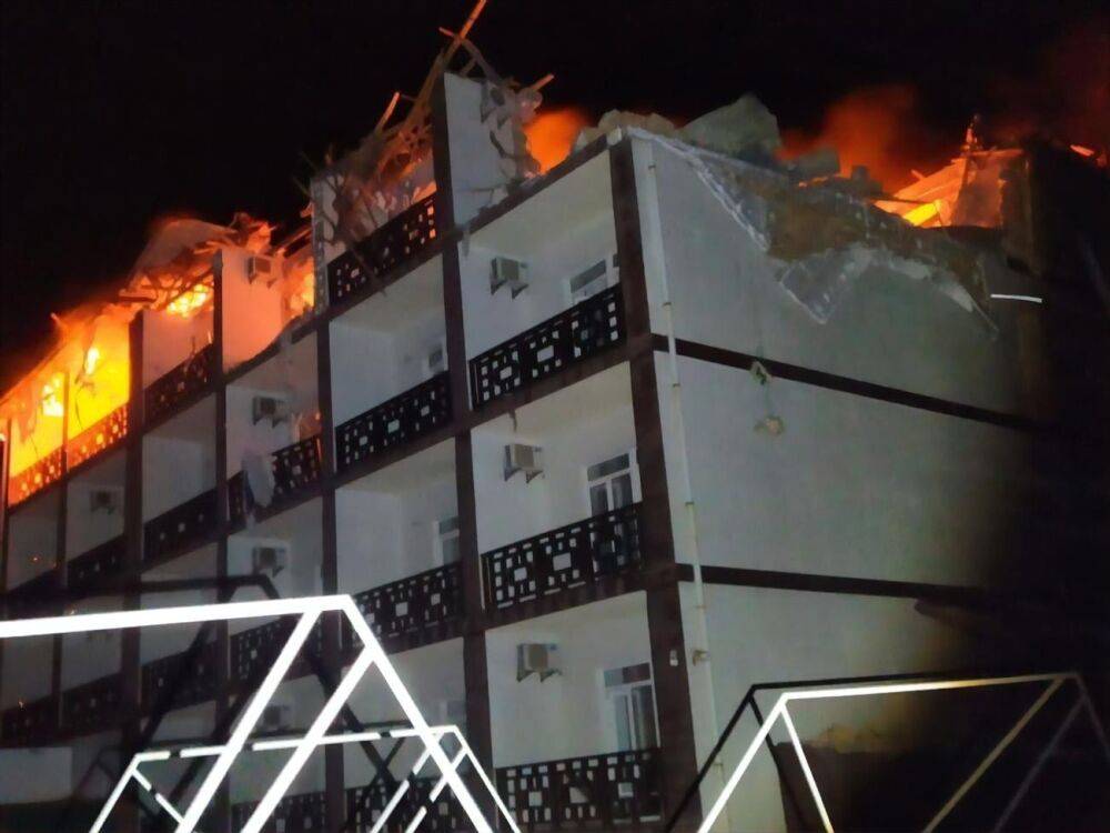 В Железном Порту взорвались два отеля с россиянами