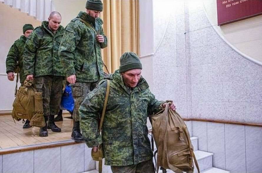 Провали окупантів на Донбасі посилюють розкол у російській армії