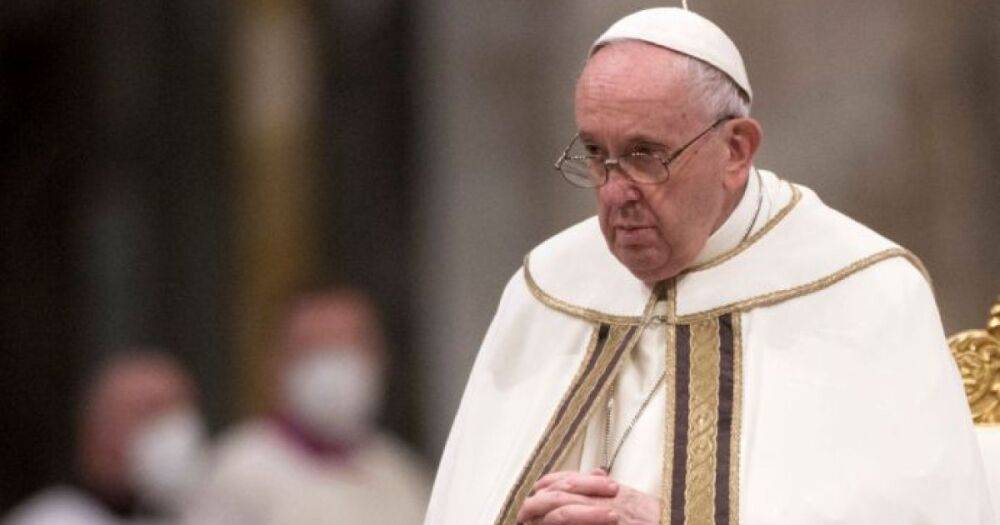 "Много рук помешивают котел войны": Папа Римский назвал войну в Украине глобальной и не видит ее скорого конца