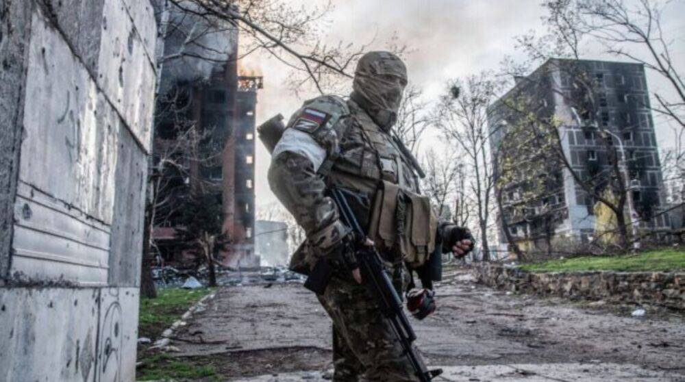 Удерживают в качестве «живого щита»: россияне не выпускают украинцев с оккупированных территорий