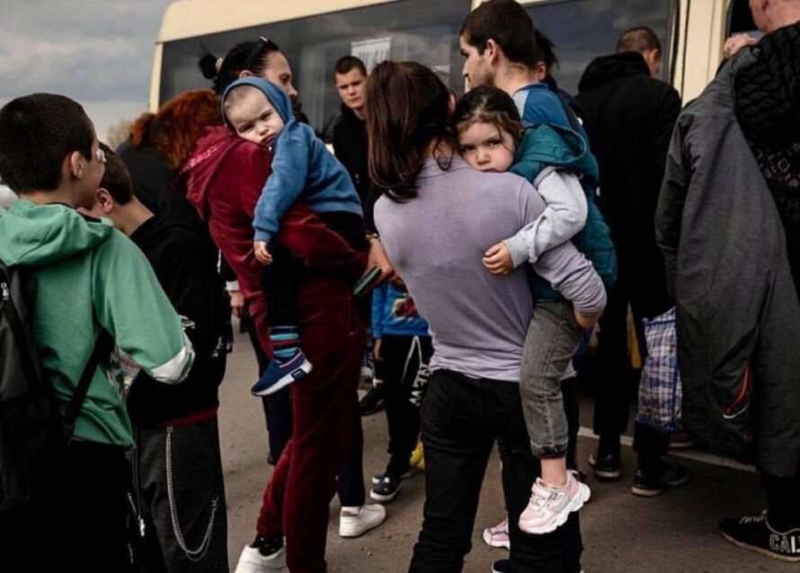 Київ прихистив понад 200 тисяч біженців - названі райони-лідери з підтримки постраждалих від війни