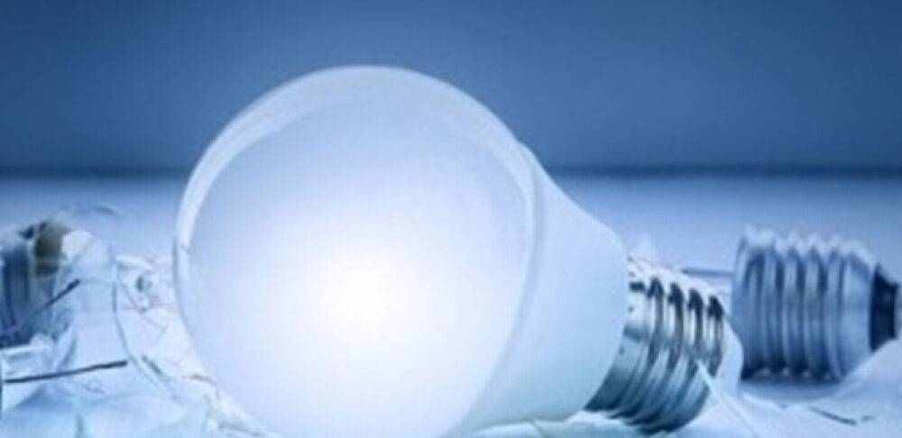 Українці зможуть на Укрпошті безкоштовно обміняти 5 старих ламп на 5 LED-лампочок — Мінекономіки