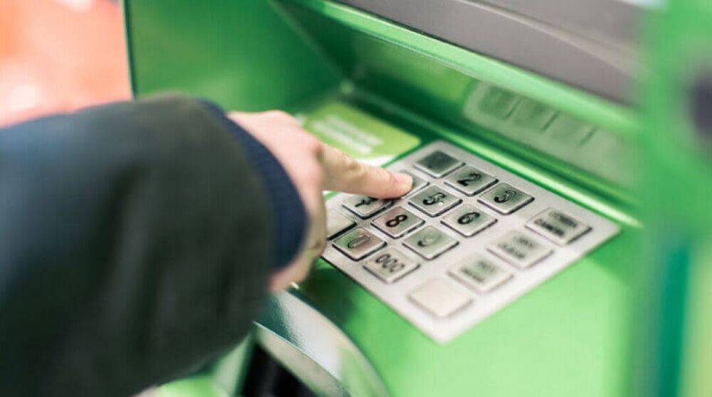 МинВОТ рассказало, как вернуть деньги, если внезапно выключили банкомат